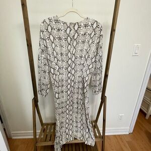 Snake print oak + fort dress